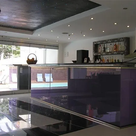 Memory Boutique (adults Only) ホテル 4*